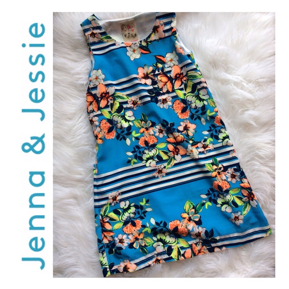 JENNA & JESSIE Sleeveless Dress